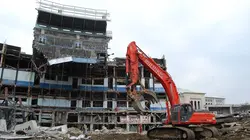 A la casse Démolition du Yankee Stadium