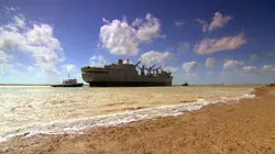 A la casse Bateau de la Navy