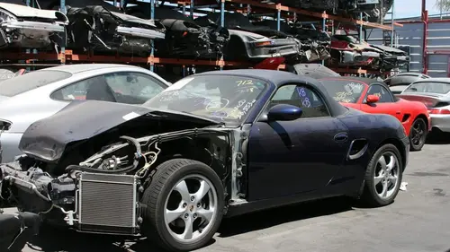 A la casse Voitures de sport