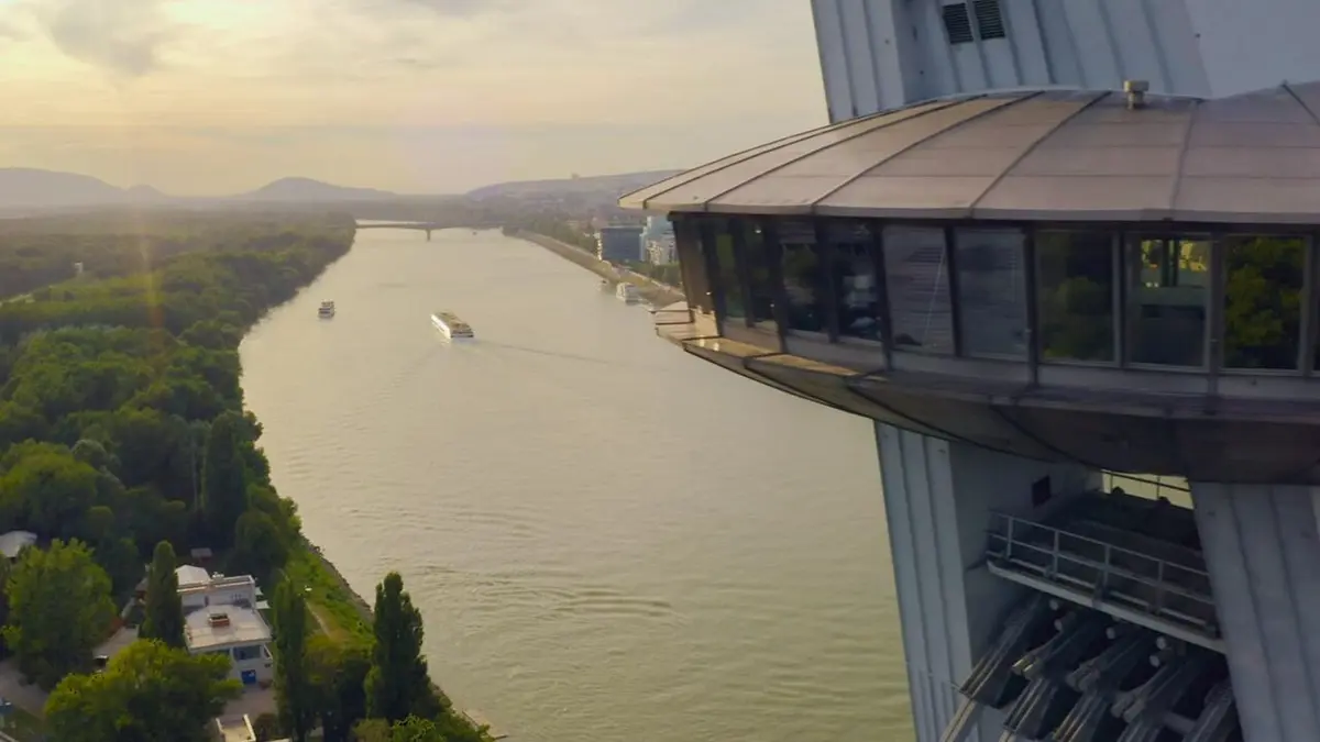 A la croisée des fleuves De Passau à la Mer Noire