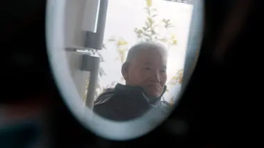 Des os et des balles