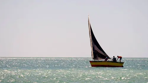 À la rencontre des peuples des mers S01E12 Mozambique : les Vahocas