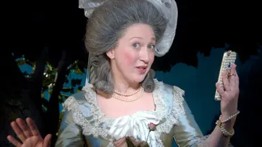 "Marie-Antoinette, reine de France", Elisabeth Vigée Le Brun : Ça sent le roussi