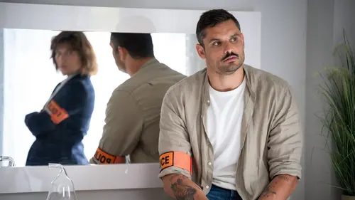 A priori S02E01 Le luxe peut tuer