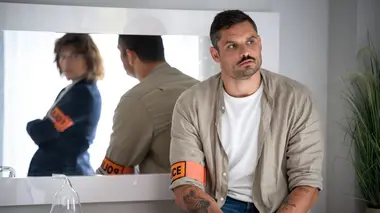 A priori S02E01 Le luxe peut tuer
