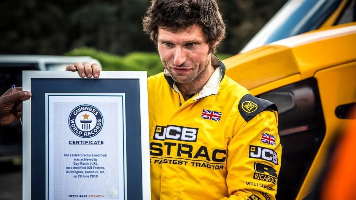 A toute vitesse avec Guy Martin : Le tracteur le plus rapide du monde