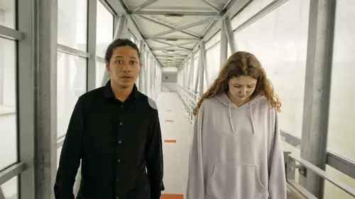 A travers la glace replay