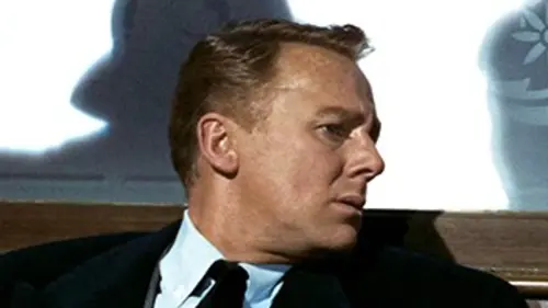 A vingt-trois pas du mystère