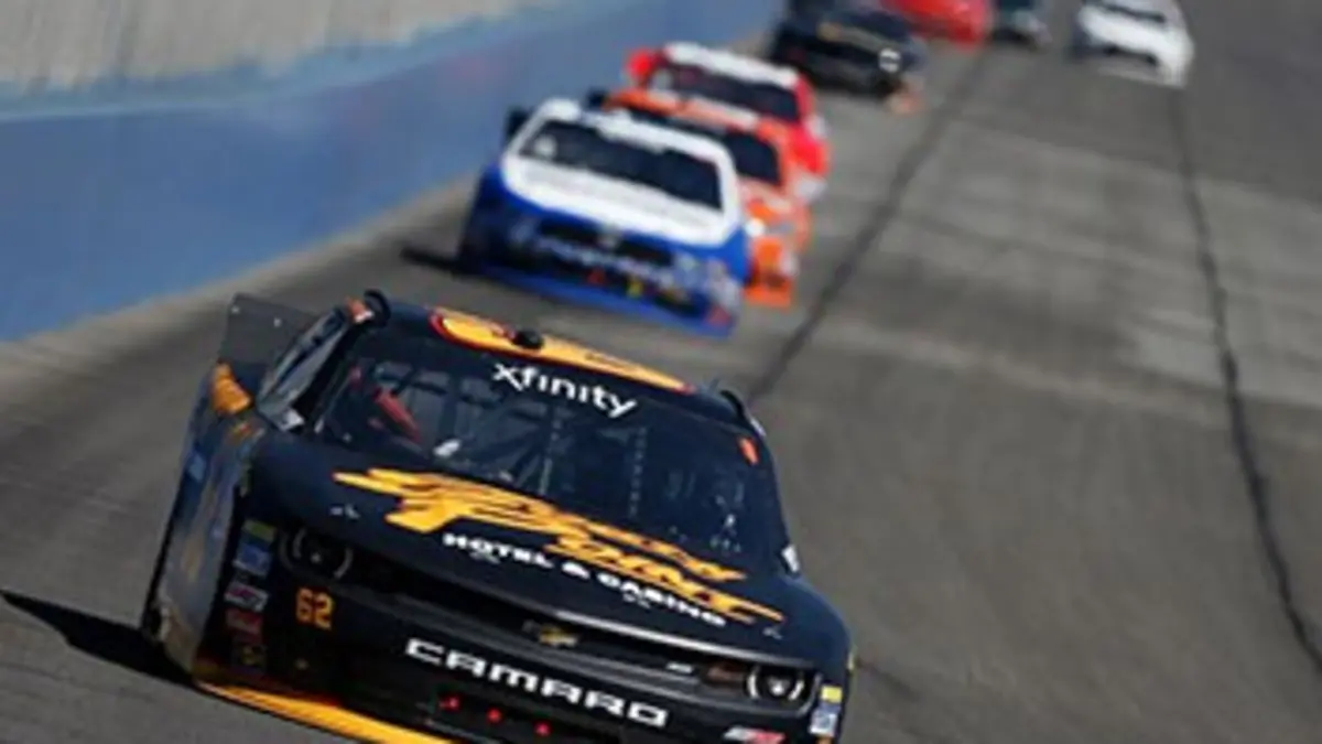 AAA 400 NASCAR Sprint Cup Series 2015