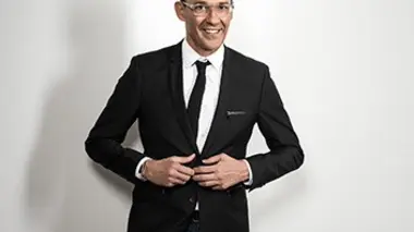 Les maîtres de l'arnaque