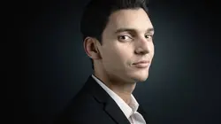 Access S01E11 Yanis Unchained