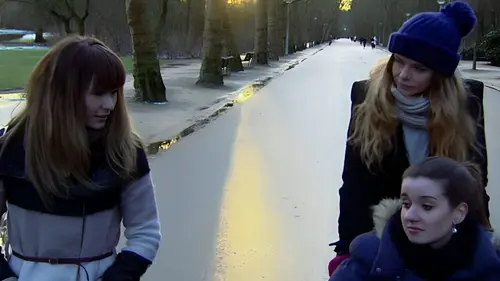 Achter Gesloten Deuren Duivelse Passie