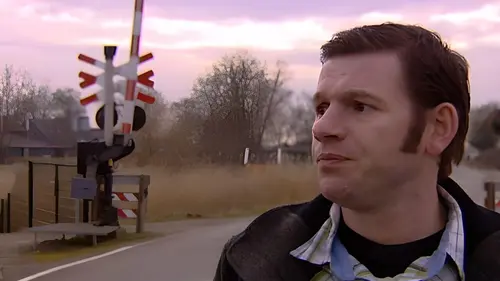 Achter Gesloten Deuren Een doodnormale man