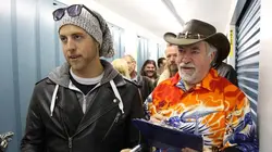 Adjugé, vendu ! S02E32 London Calling!