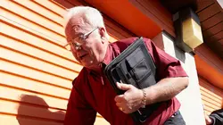 Adjugé, vendu ! S01E07 Chercher l'intrus en streaming