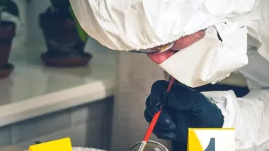 Manipulé par sa mère, Benjamin, 16 ans, tue son père