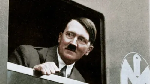 Adolf Hitler : les origines du mal La chute