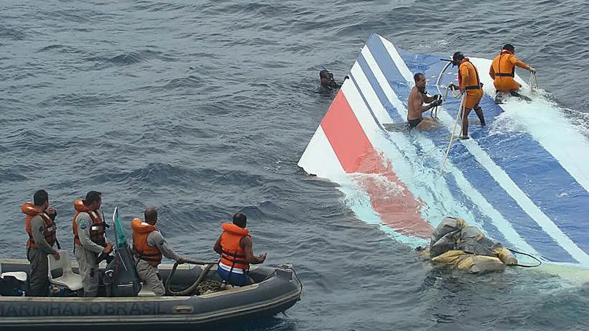 AF447 Rio/Paris : scénario d'un crash et d'une enquête hors-normes