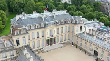 Affaires sensibles Leonarda, l'adolescente qui a défié le président