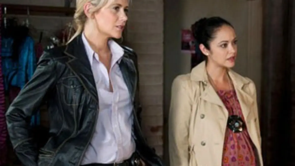Against the Wall S01E09 Infiltration