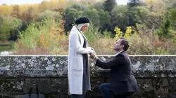 Agatha Raisin S01E07 La sorcière de Wyckhaden