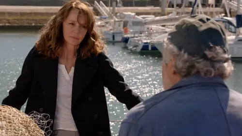 Agathe Koltès S02E01 Ailes brisées