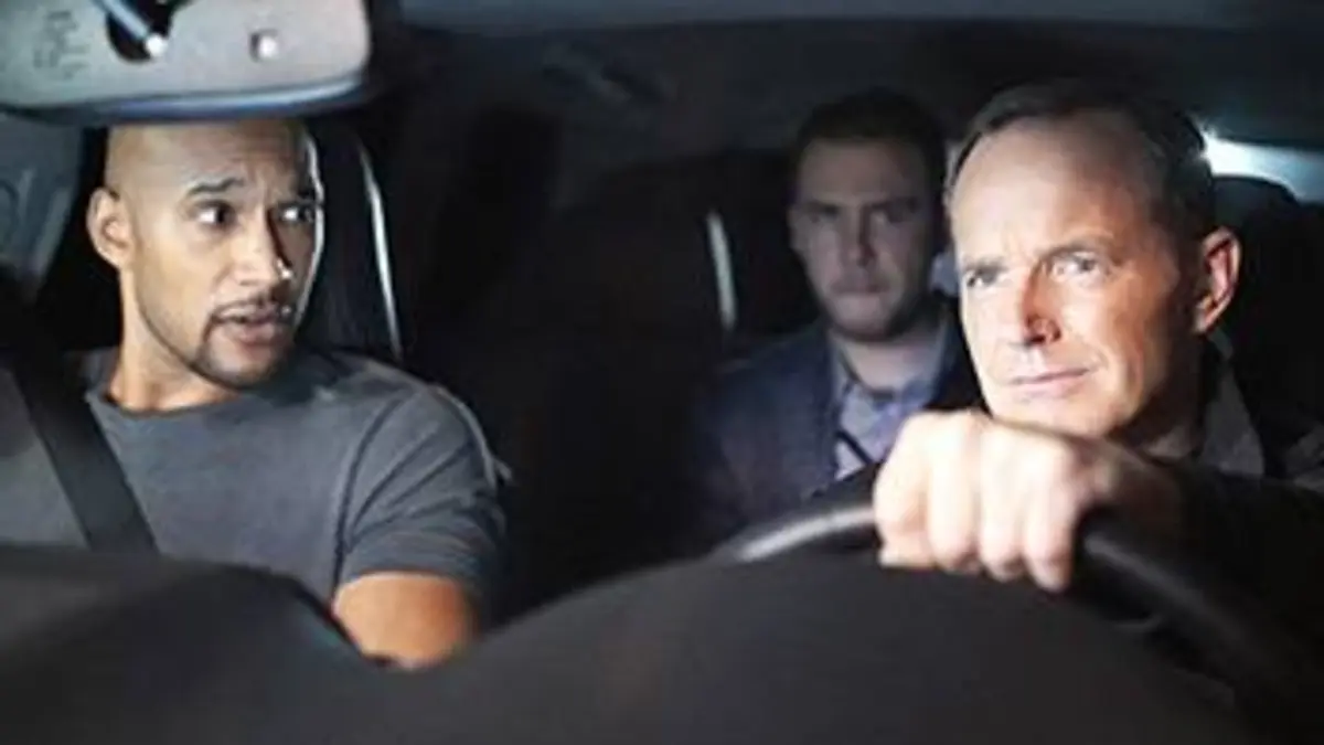 Agents of S.H.I.E.L.D. S04E03 L'insurrection