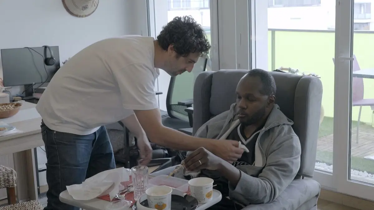 Aidants, il est temps de les aider S02E02 Max Boublil