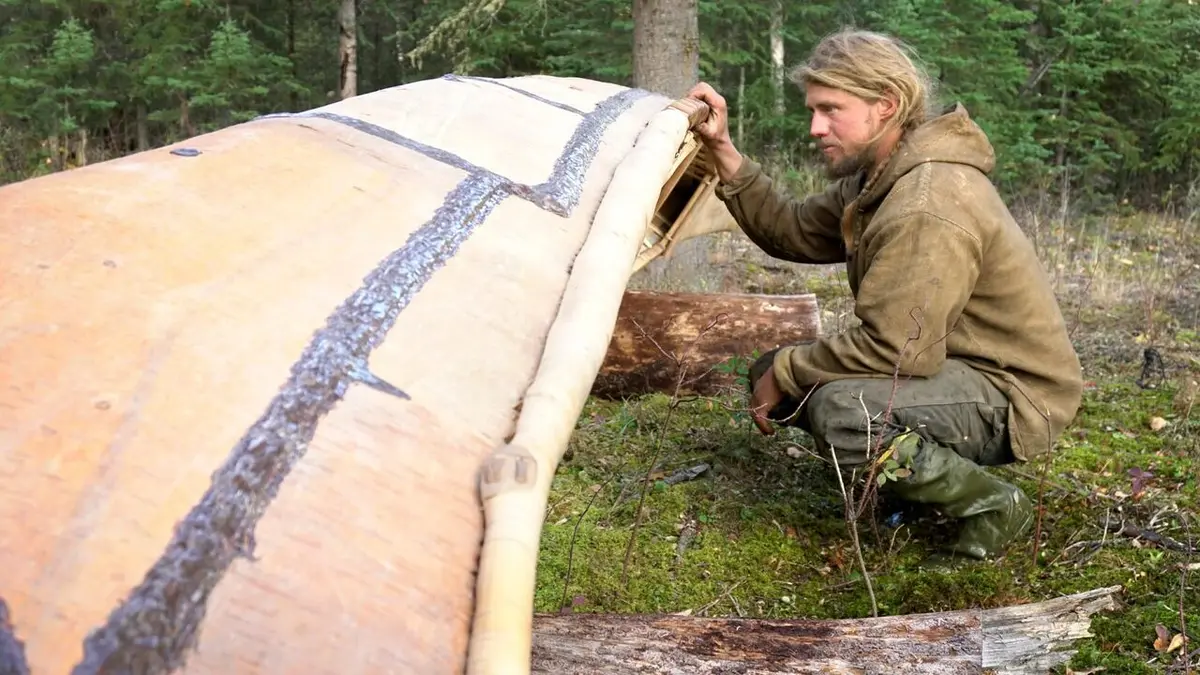 Alaska : 100 jours pour survivre Under House Arrest