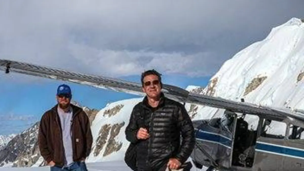 Alaska : le triangle maudit S01E01 L'avion disparu