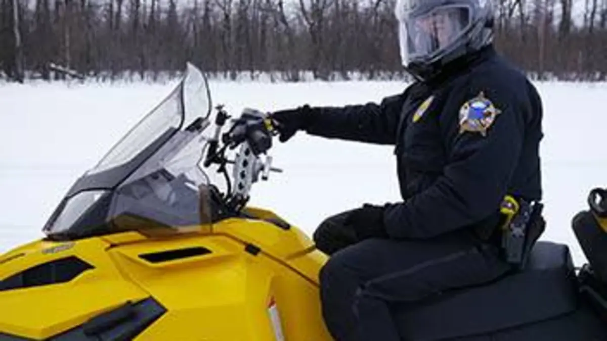 Alaska State Troopers S04E12 Un fils et un fusil