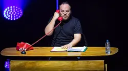 Alban Ivanov : Elément perturbateur