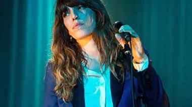 Lou Doillon (1er extrait)