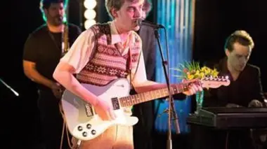 Insecure Men «Whitney Houston and I»