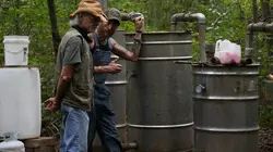 Alcool de contrebande Pas de fumée sans feu