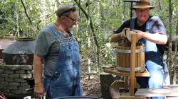 Alcool de contrebande S07E08 Une Paire de Mains en Plus