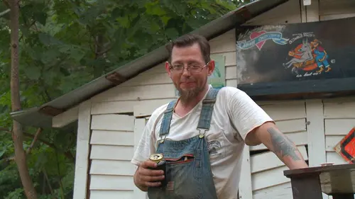 Alcool de contrebande S04E06 Modenisation s'impose