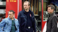 Alerte Cobra S17E08 Jouer avec le feu en streaming