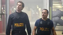 Alerte Cobra S11E01 Tourner la page