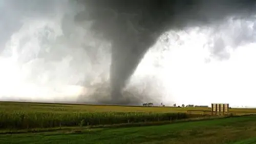 Alerte : tornades L'Alabama au coeur de la tornade