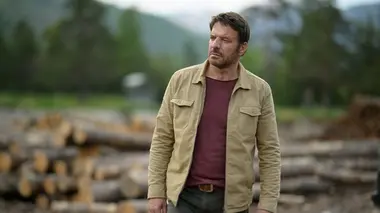 Alex Hugo S11E01 La forêt des assassins