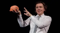 Alex Vizorek est une dernière fois une oeuvre d'art