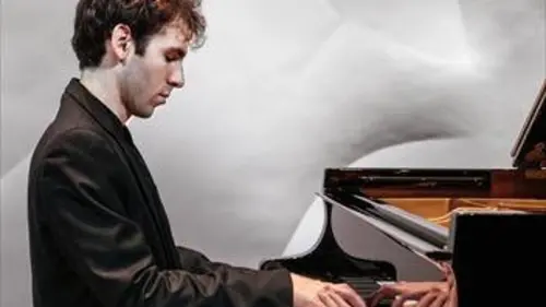 Alexandre Kantorow à la Fondation Louis Vuitton