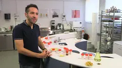 Aliments ultra-transformés, le plein de chimie