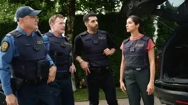 Allegiance S02E03 The House Always Wins
