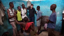 Alloo In de Buitenlandse Gevangenis!