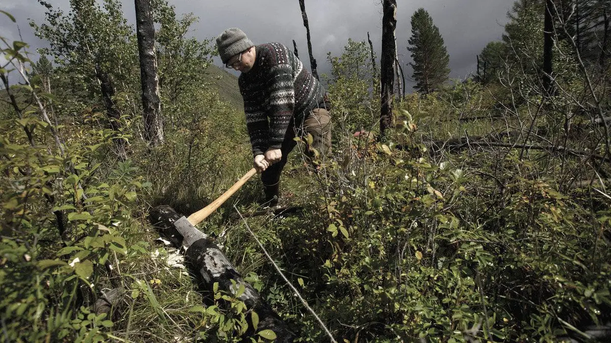 Alone S05E03 The Serpent