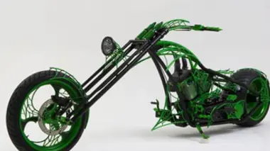 Moto toile d'araignée : édition spéciale