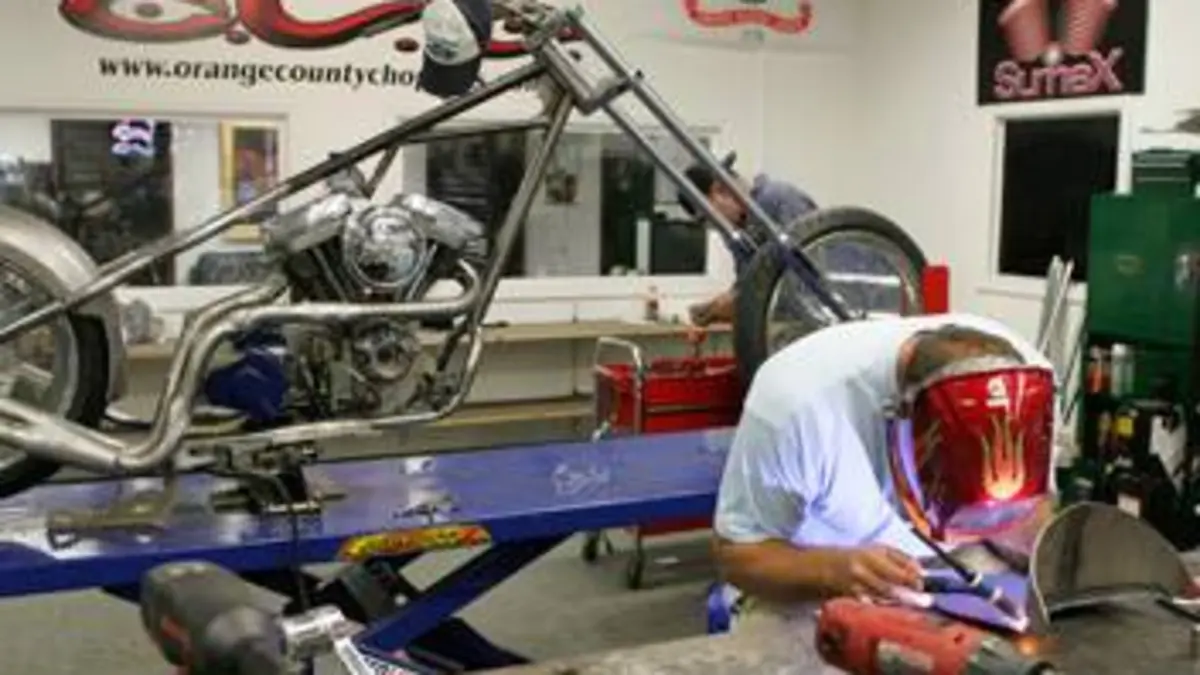 American Chopper S03E15 Une moto pour Bill Murray (1/2)