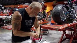 American Chopper: le défi S03E10 Mikey nous quitte ?